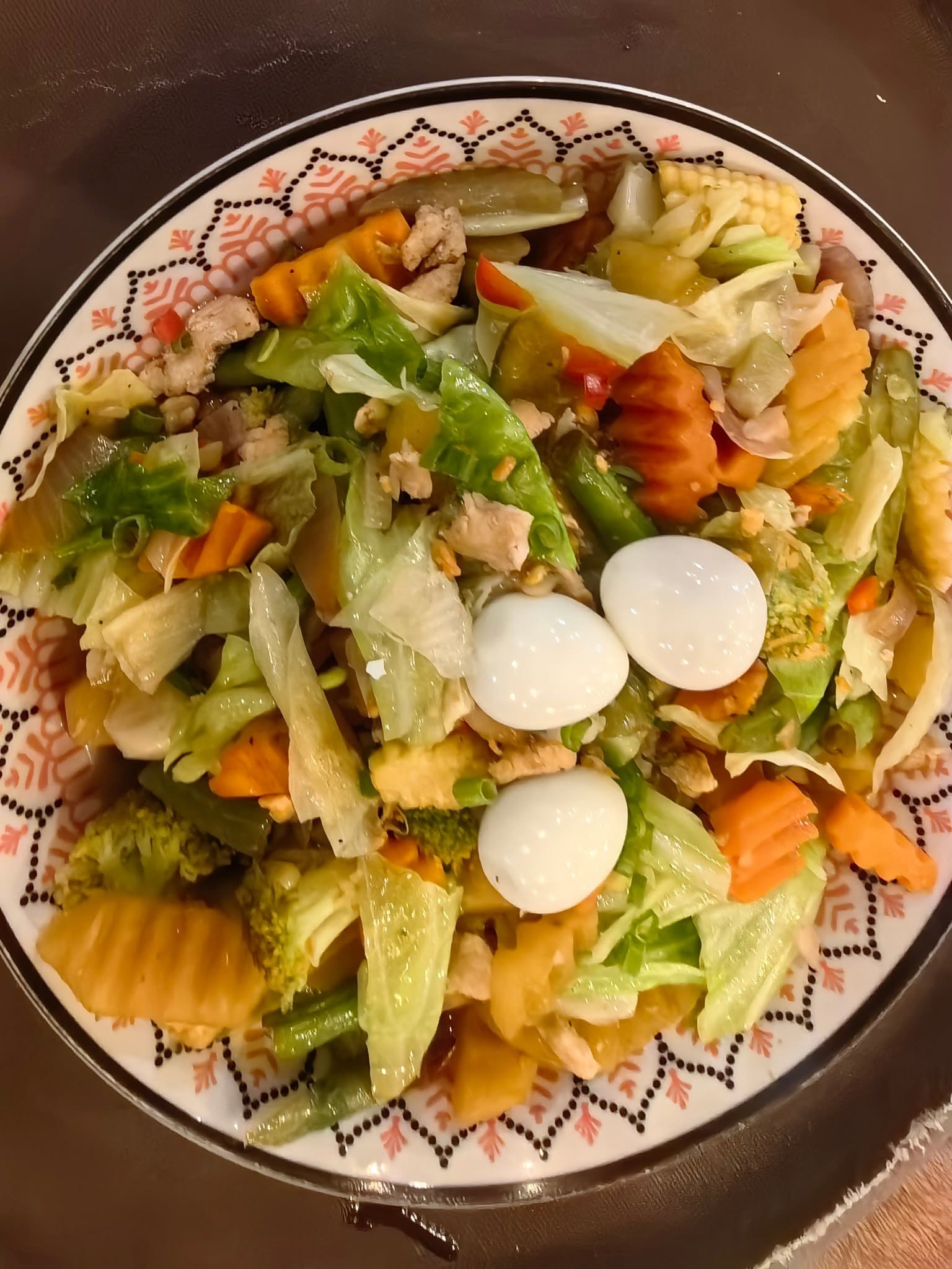Mixed vegetables and eggs photographed at D’ Garden at Calatao