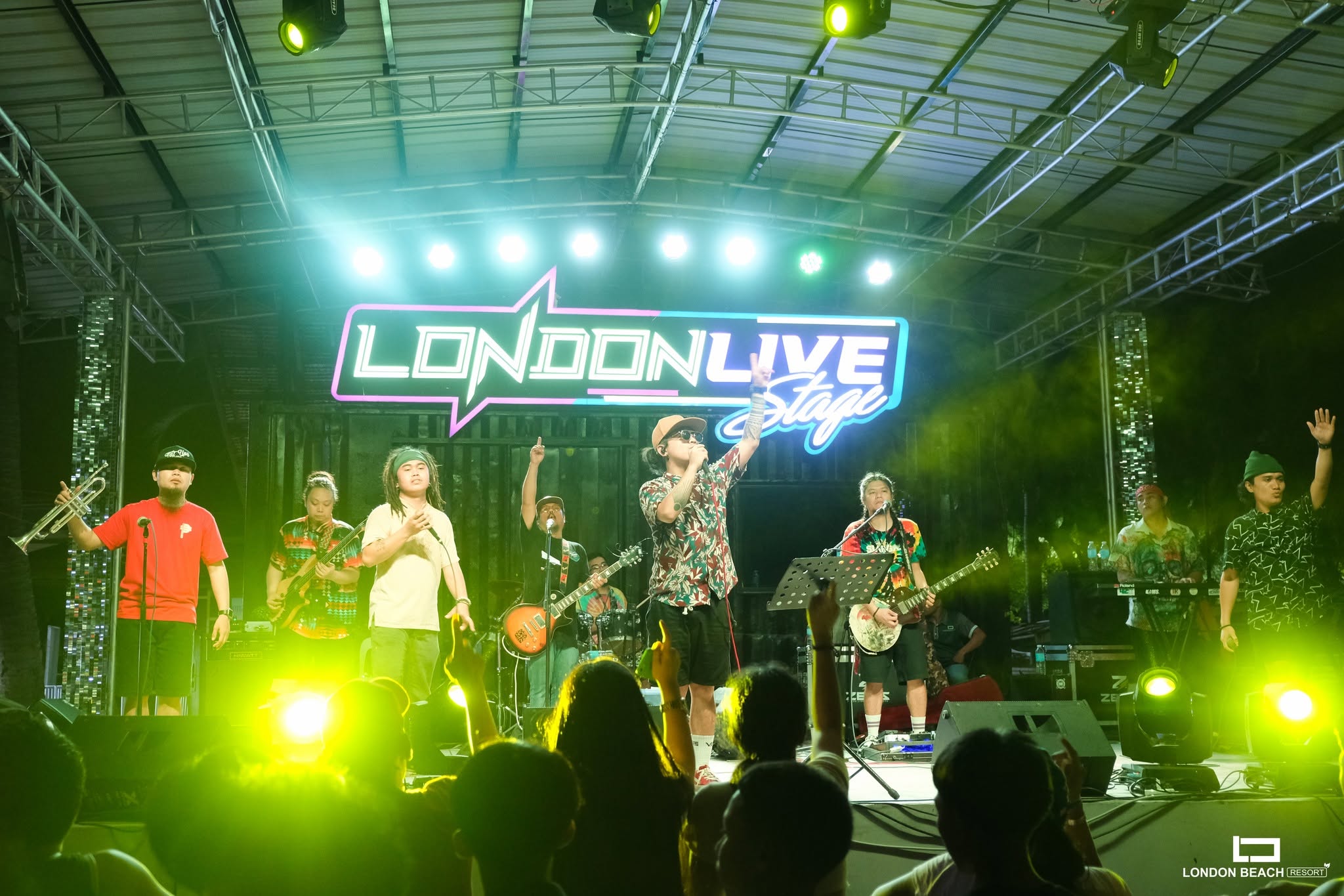 Live band performing on the London Live Stage at London Beach Resort